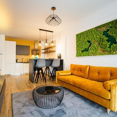 Magnificent Home At Prima Residence Oradea Exterior foto