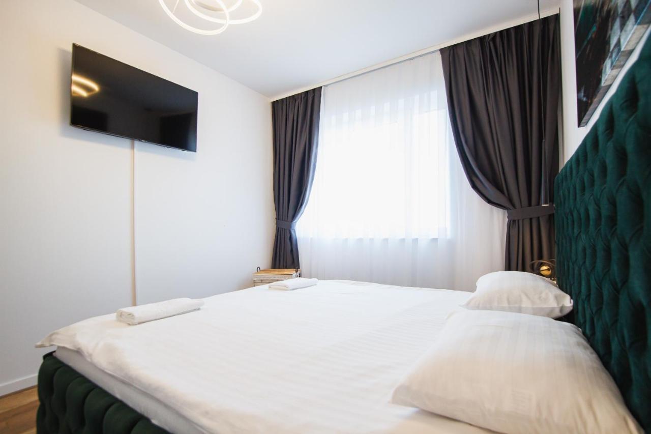 Magnificent Home At Prima Residence Oradea Exterior foto